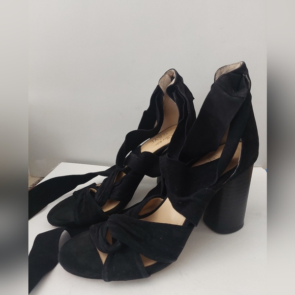 RAYE Black Heels with Ribbon Accents - Picture 1 of 9